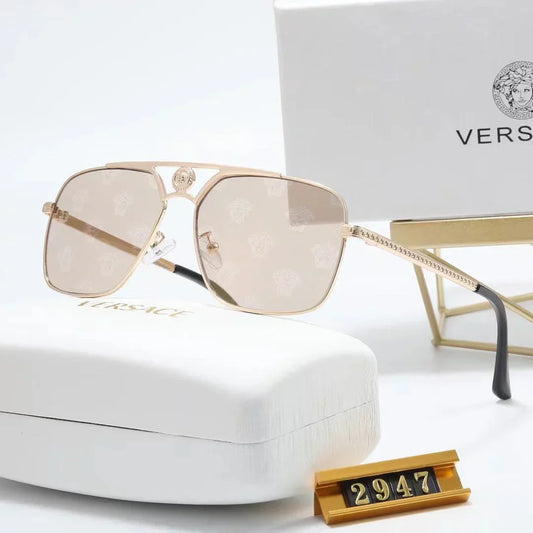 Modieuze zonnebrillen - 2947