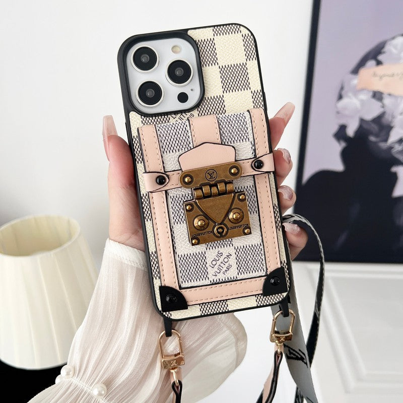 Luxuriöse iPhone-Hülle mit Kette in Schwarz und Weiß