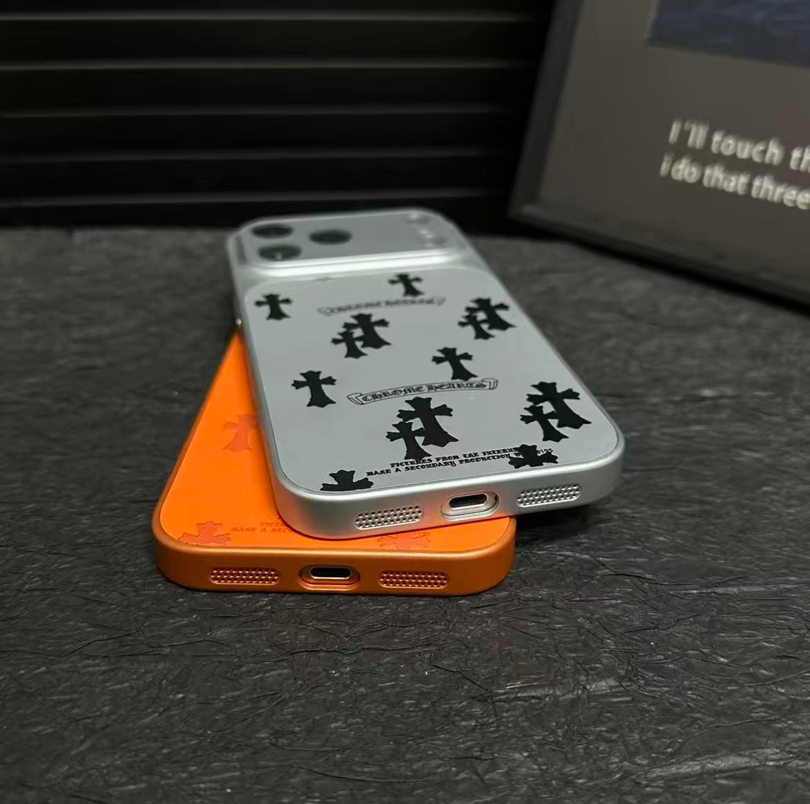 iPhone 17 Pro Max 마그네틱 케이스 | 3개 구매 2개 결제