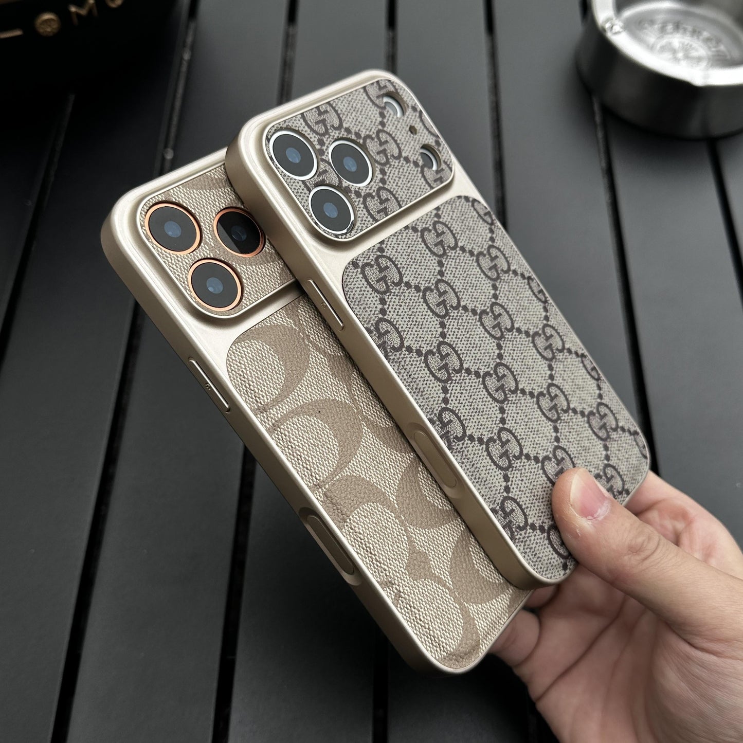 Luxe lederen telefoonhoes met patroon en schokbestendige randen