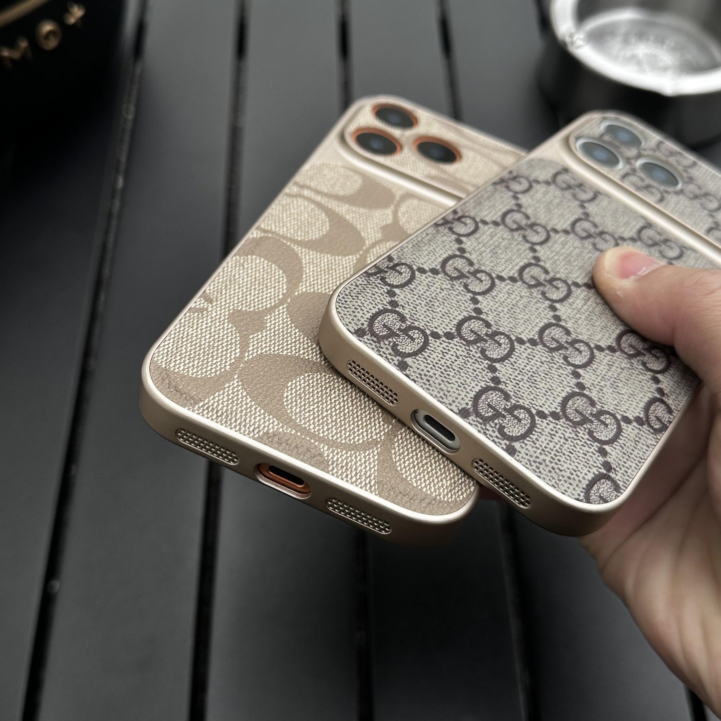 Luxe lederen telefoonhoes met patroon en schokbestendige randen