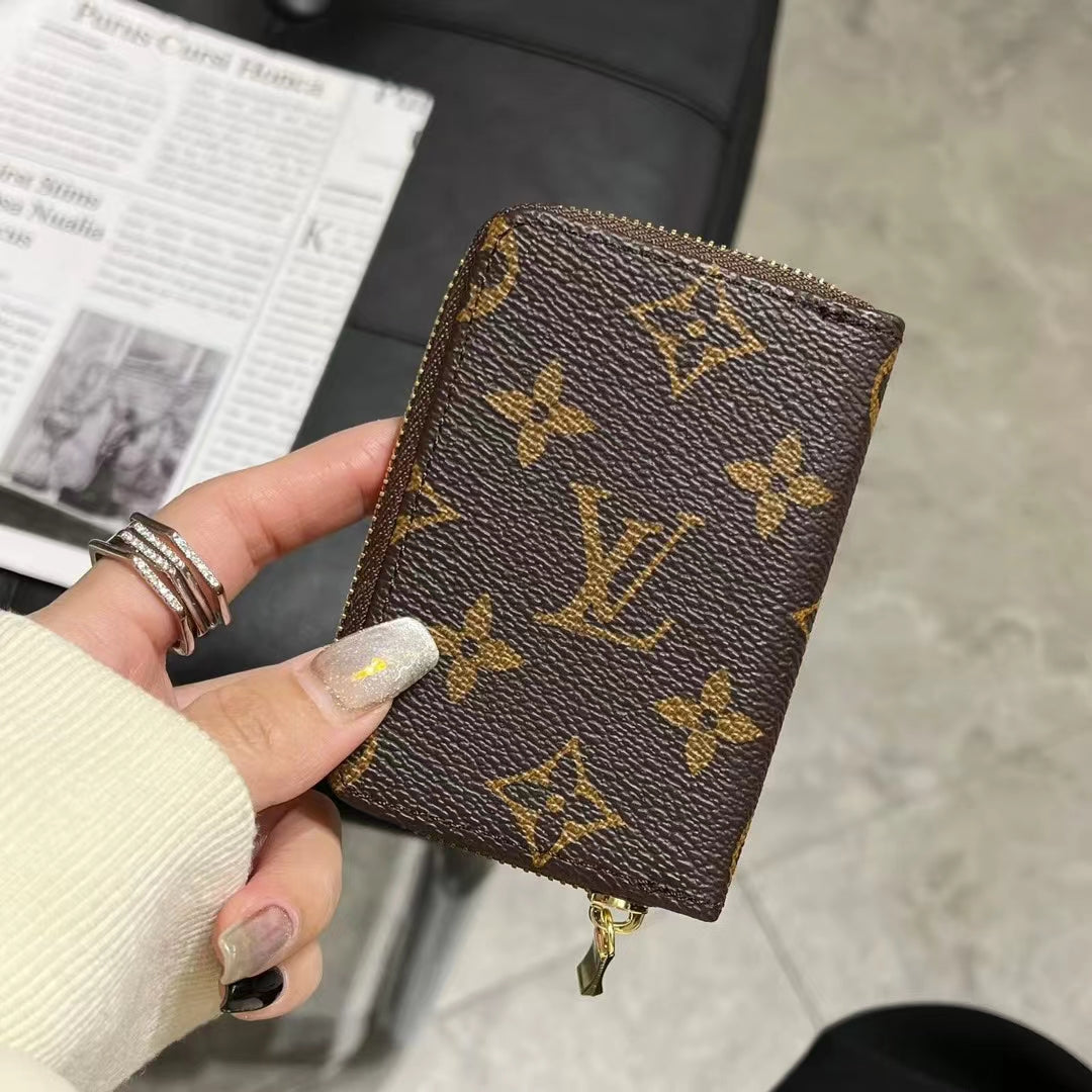 Luxusní kolekce peněženek Monogram Zipper Wallet – Lou, GG a BBR