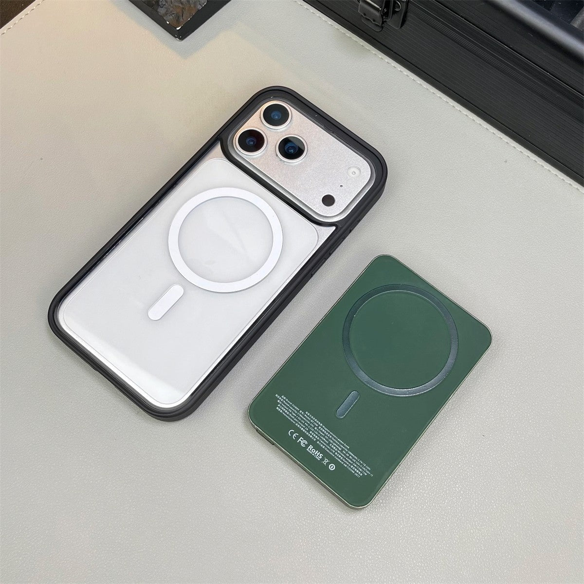 Heart Design  x MagSafe iPhone Case