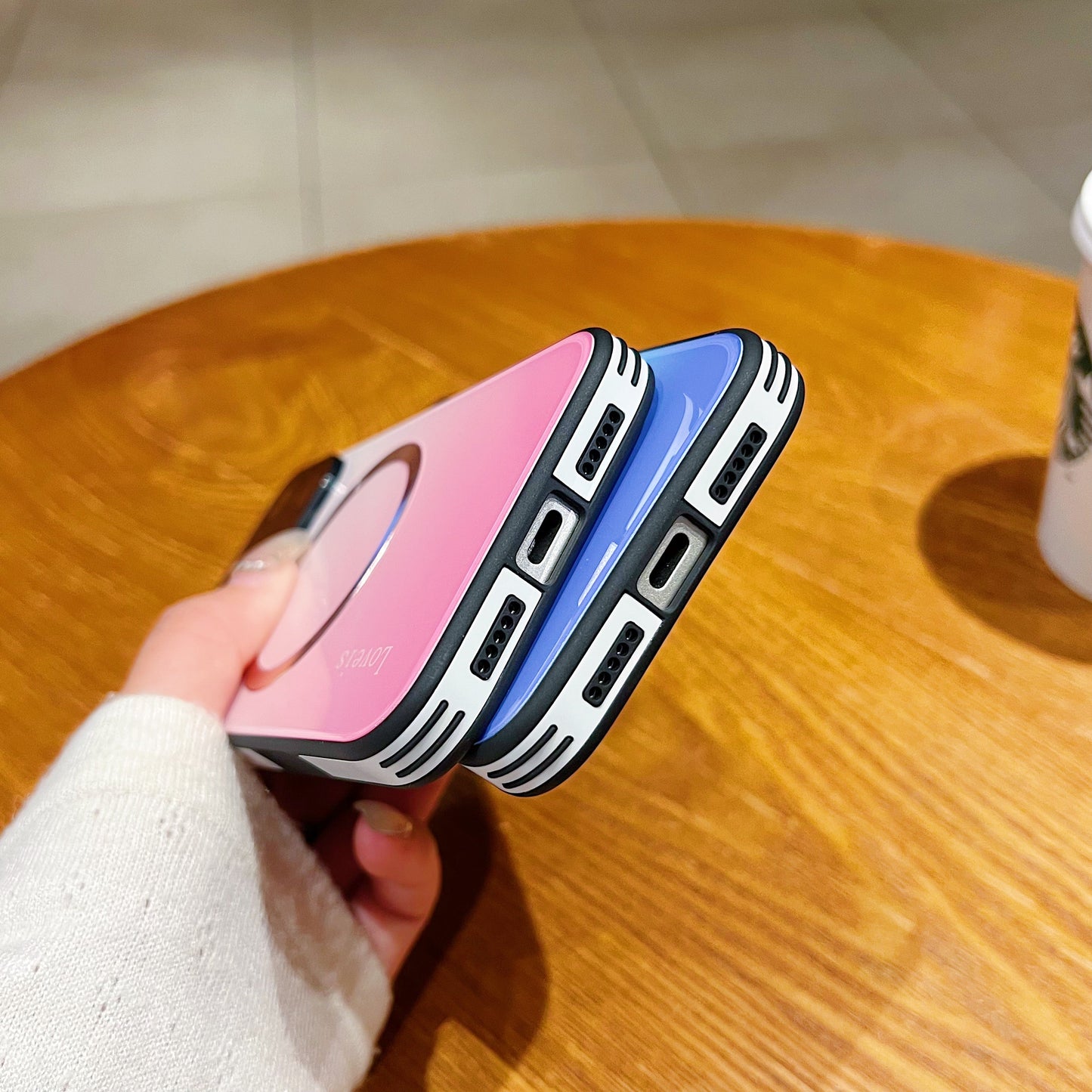 MagSafe 자석 그라데이션 휴대폰 케이스(렌즈 보호 포함)