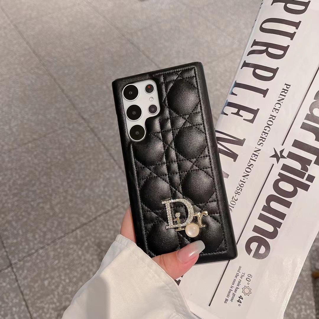 Kultowe, luksusowe etui do Samsunga