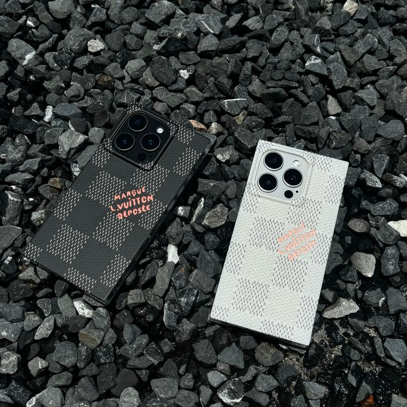 Étui pour iPhone carré de luxe noir<lAMP>blanc