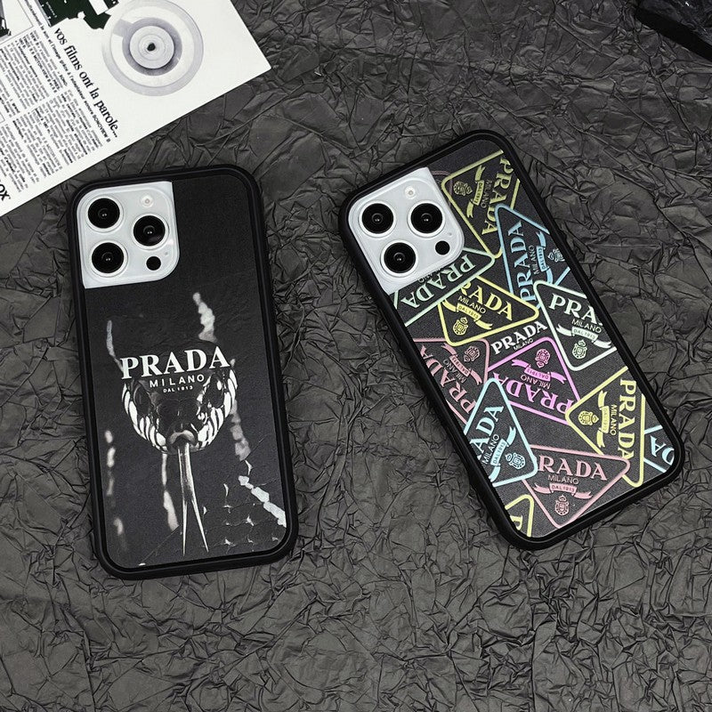 Luxusní černé pouzdro na iPhone