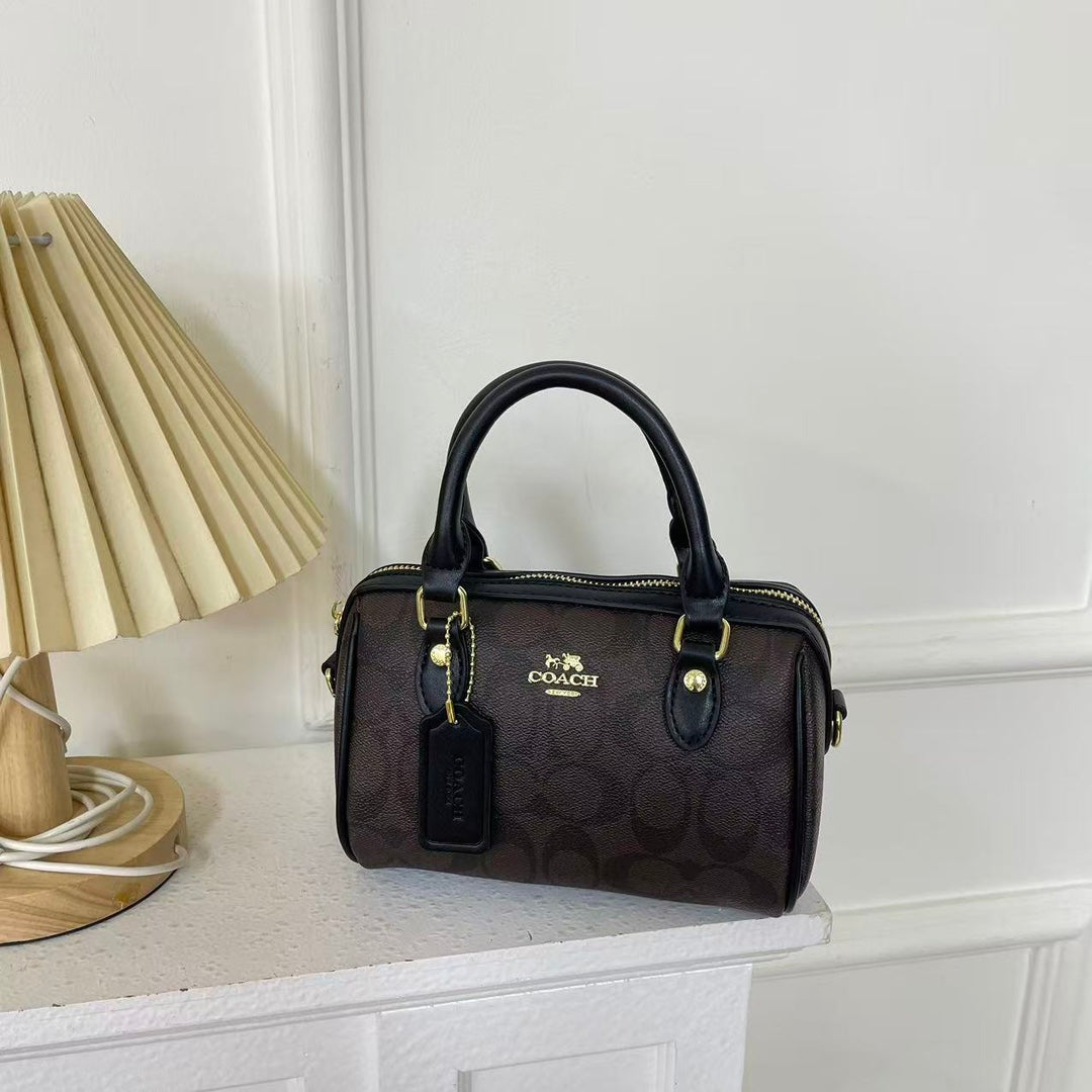 Classic and Stylish HandBag