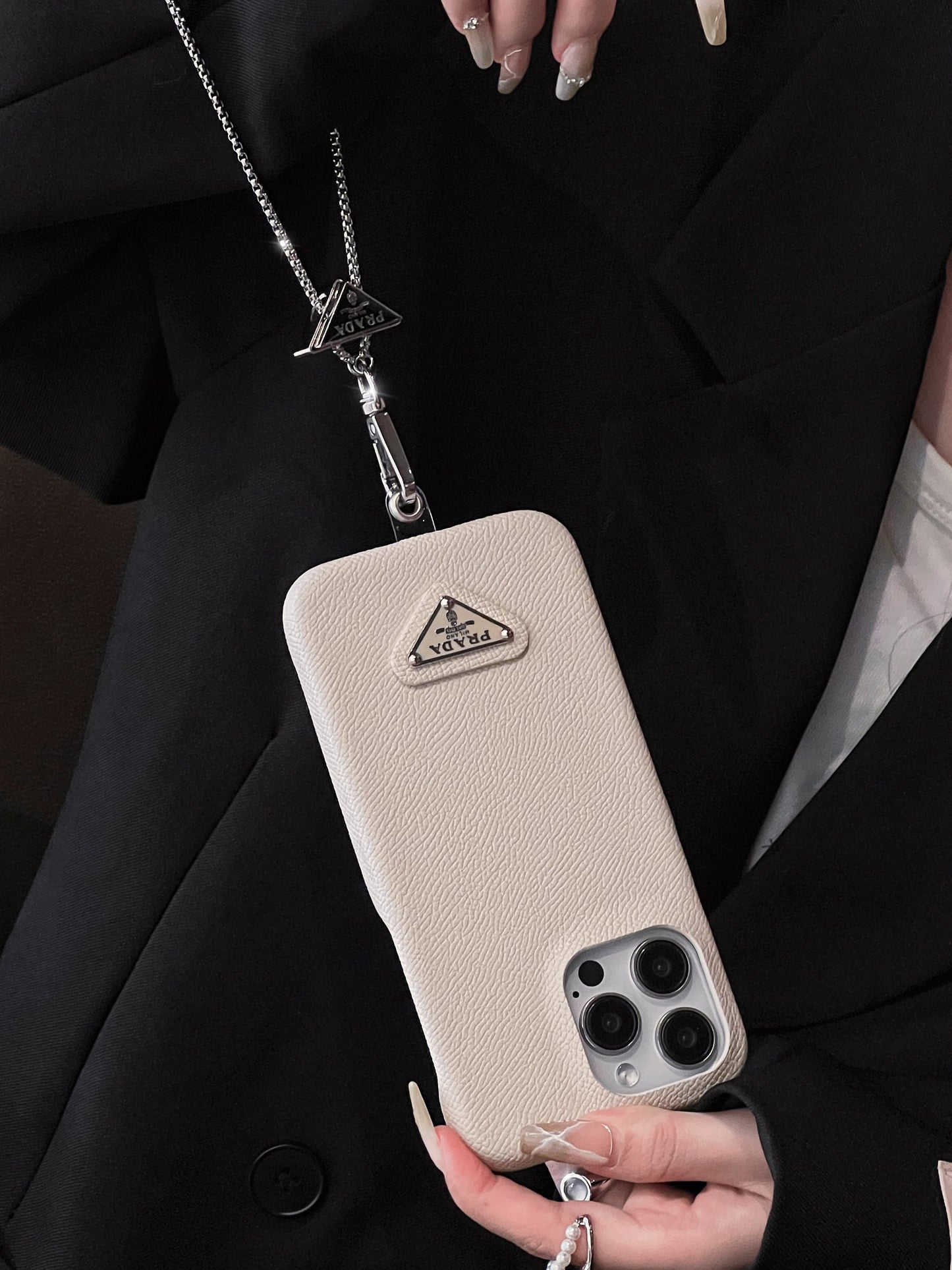 Luxusní kožené crossbody pouzdro na iPhone