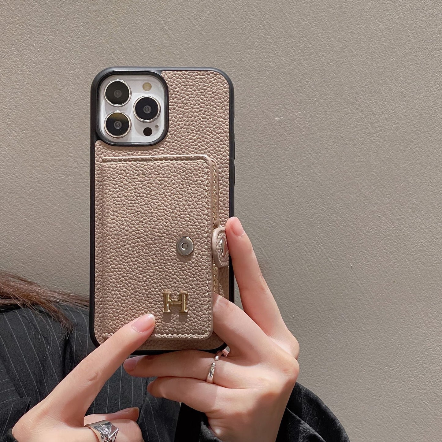 Custodia per iPhone porta carte in pelle H