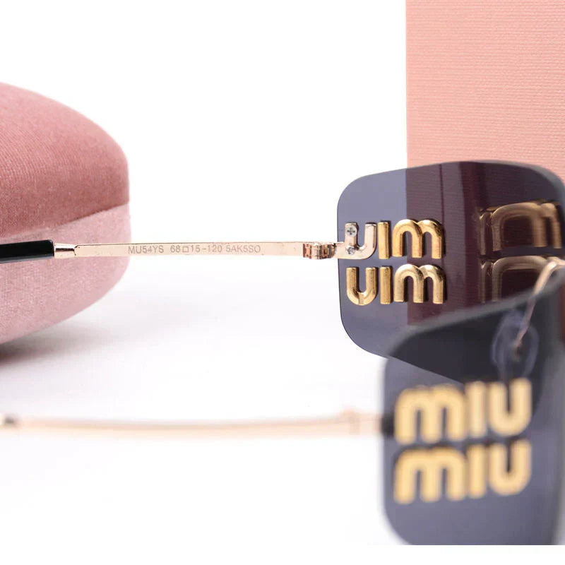 Occhiali da sole senza montatura alla moda