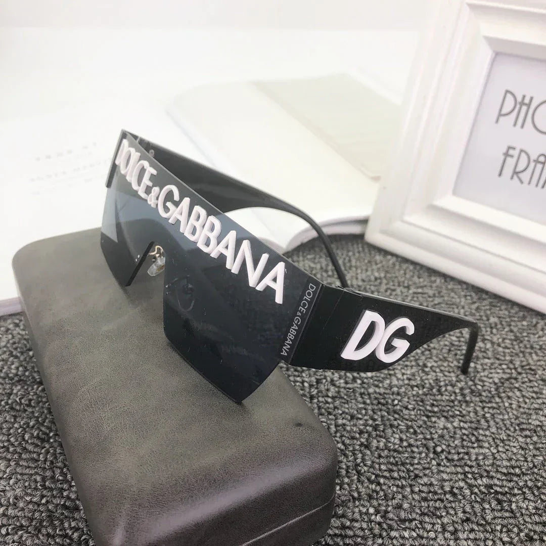 Sunglasses Cearnóg Faisean Te