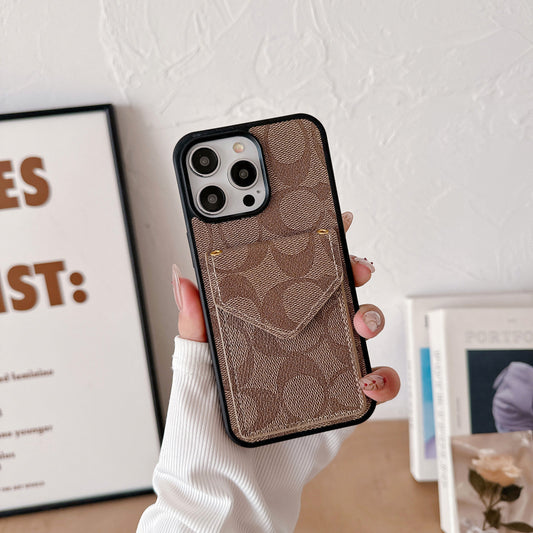 Klasické pouzdro na iPhone s držákem karty a popruhem světle hnědé -SJ240513