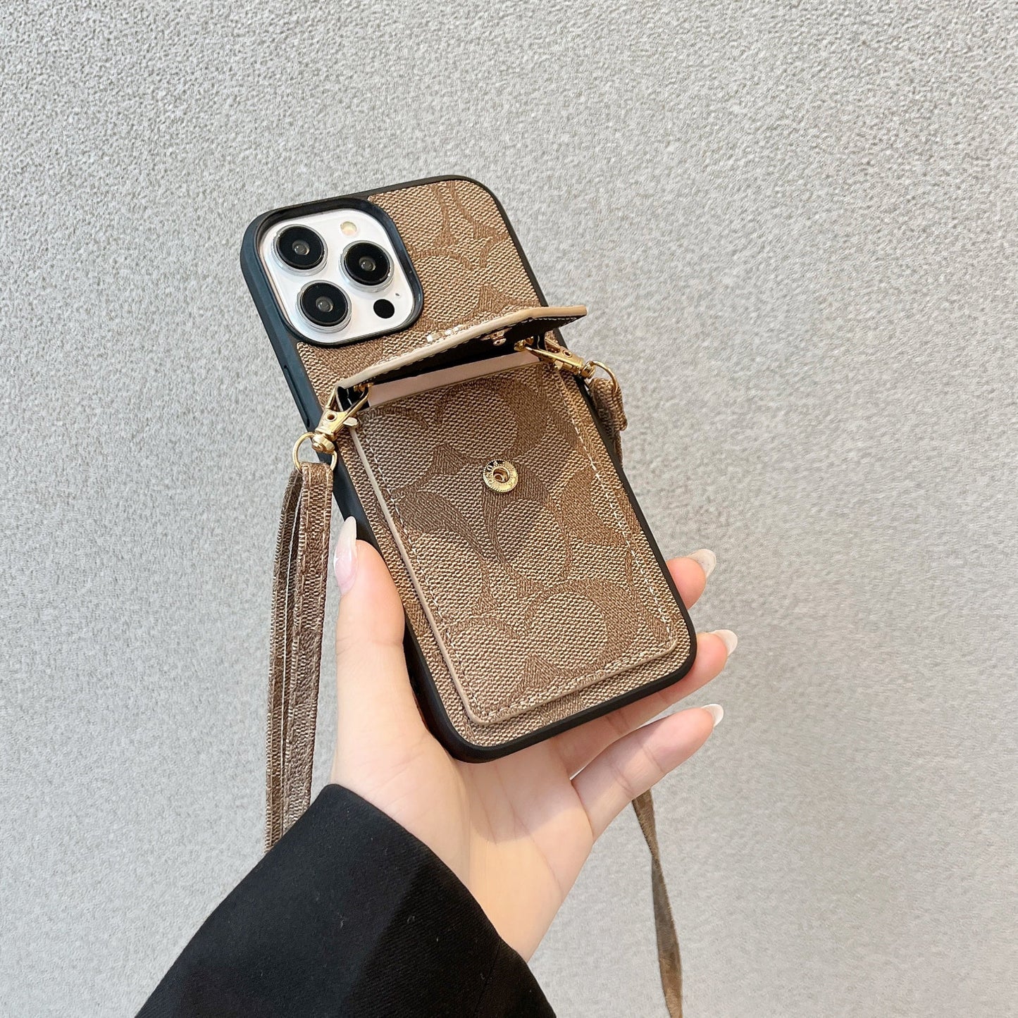 Klasické pouzdro na iPhone s držákem karty a popruhem světle hnědé -SJ240513
