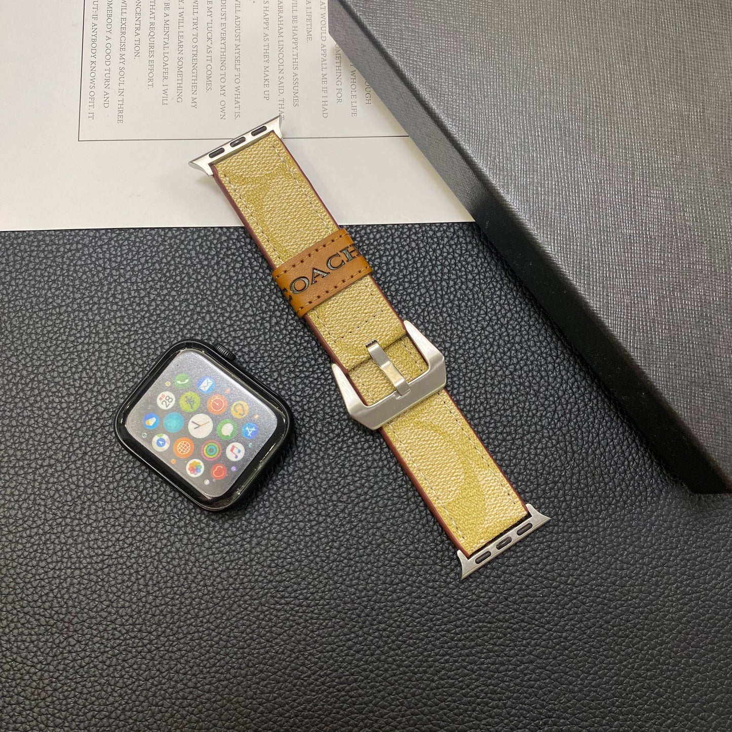 Cóiste Leathar Apple Watch Band Caife-YHK244221710