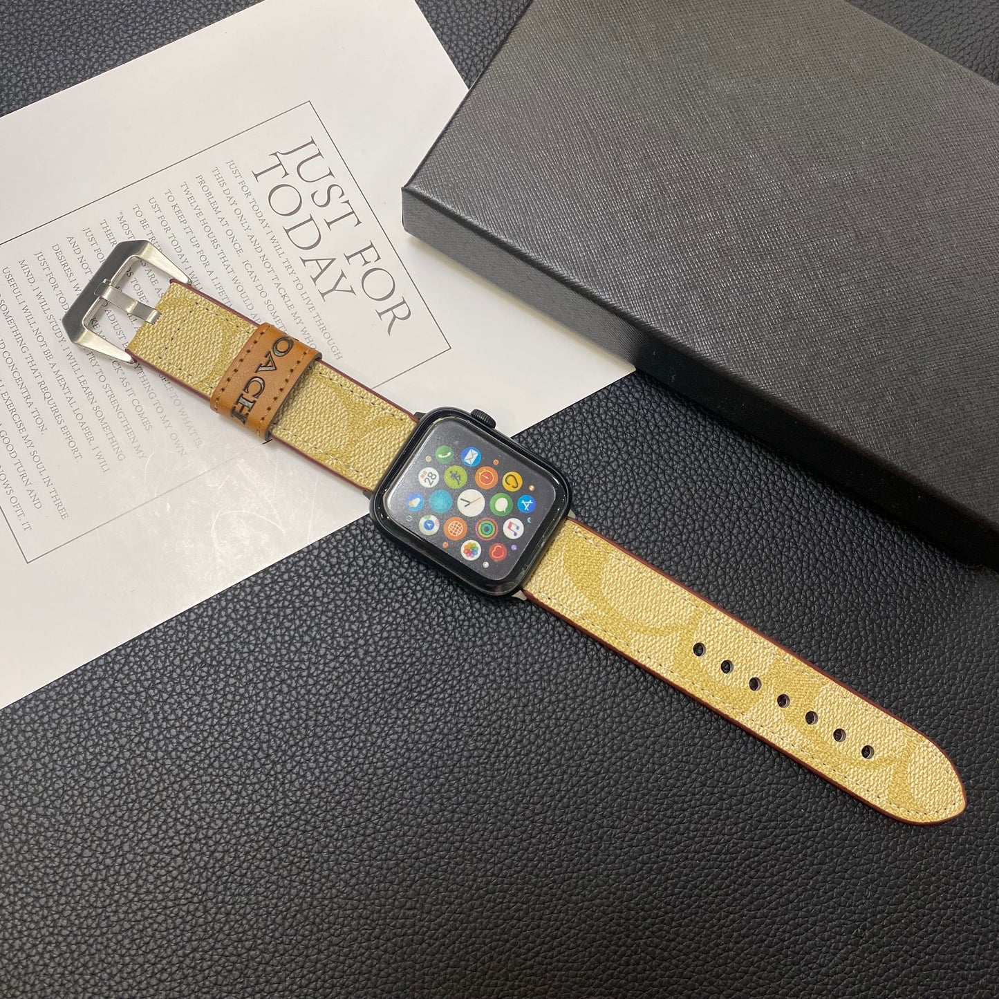 Cóiste Leathar Apple Watch Band Caife-YHK244221710