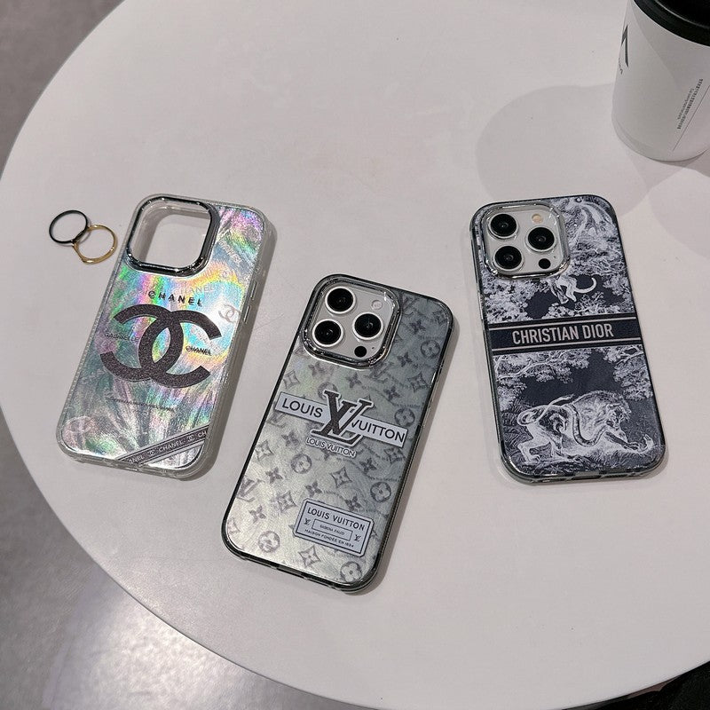 Cás iPhone Dubh só