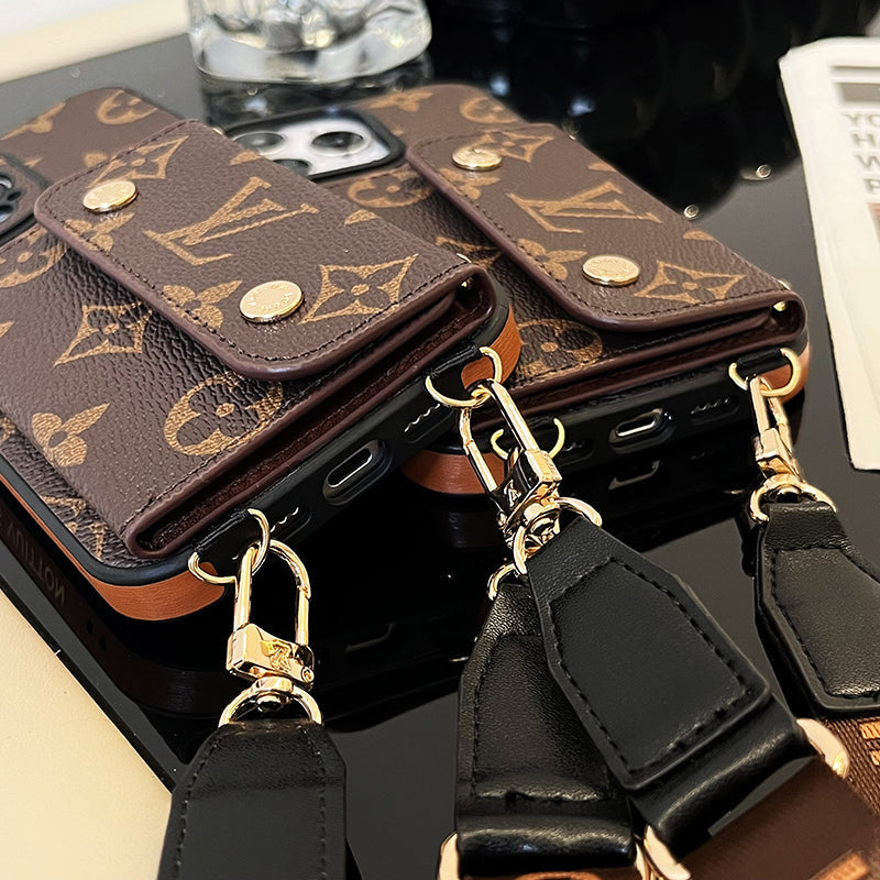 Luxuriöse iPhone-Hülle mit Kartentaschenkette in Braun