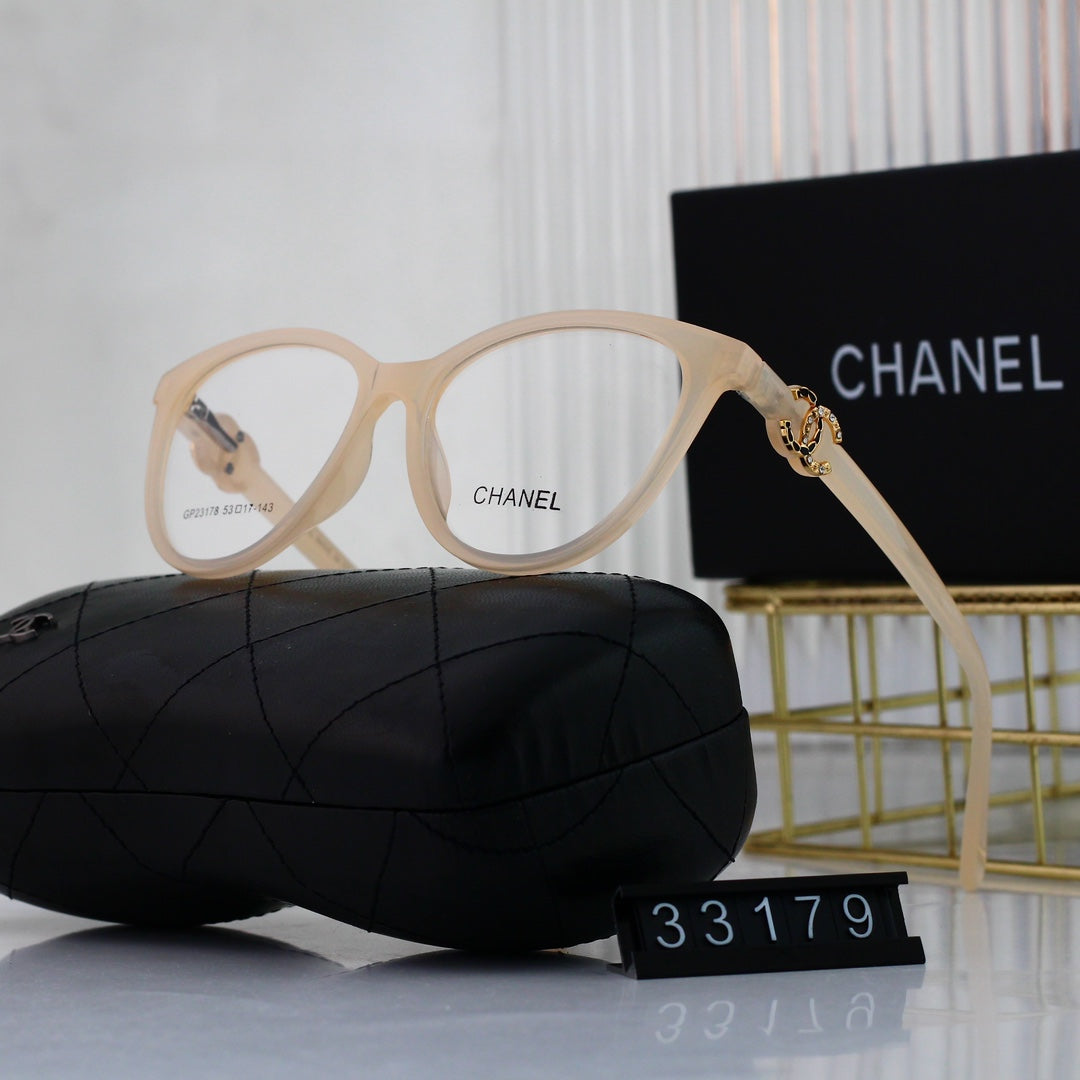 نظارات عين القطة ذات الشعار المعدني الماسي