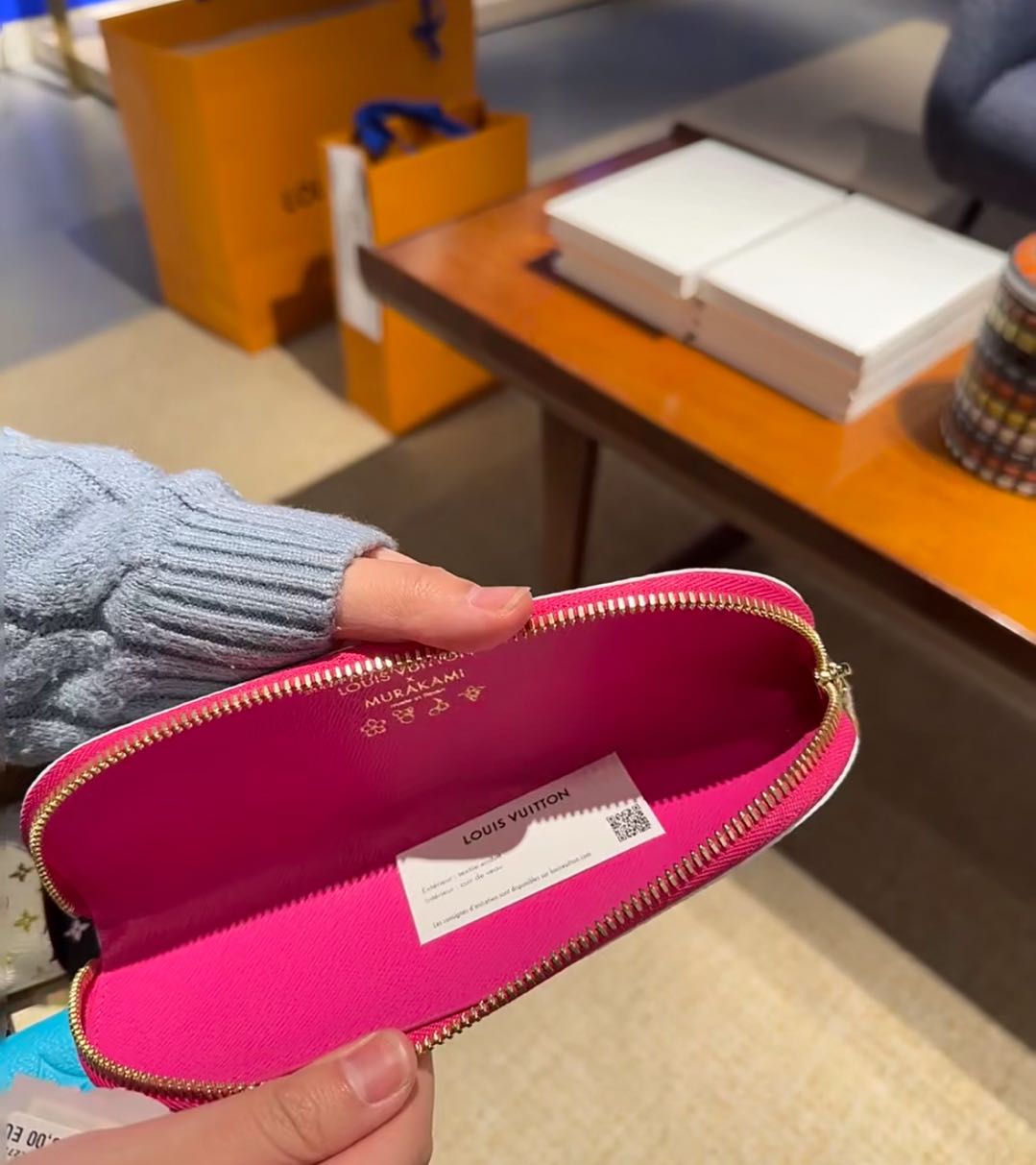 L--Inspirerad korthållarplånbok: Elegant & Funktionell!