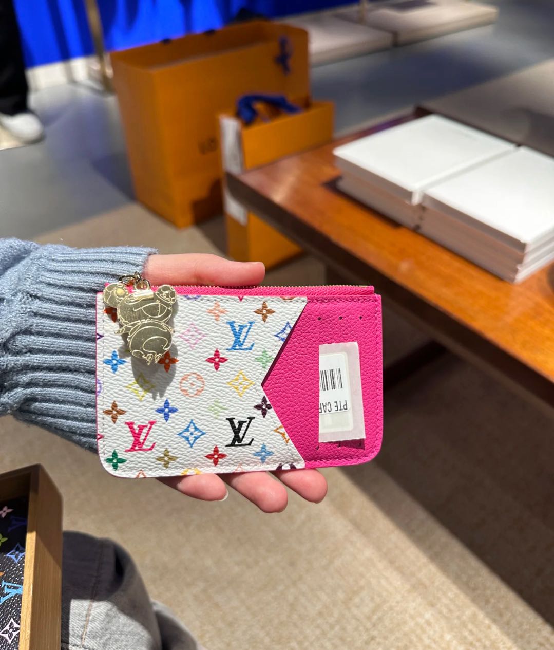 L--Inspirerad korthållarplånbok: Elegant & Funktionell!