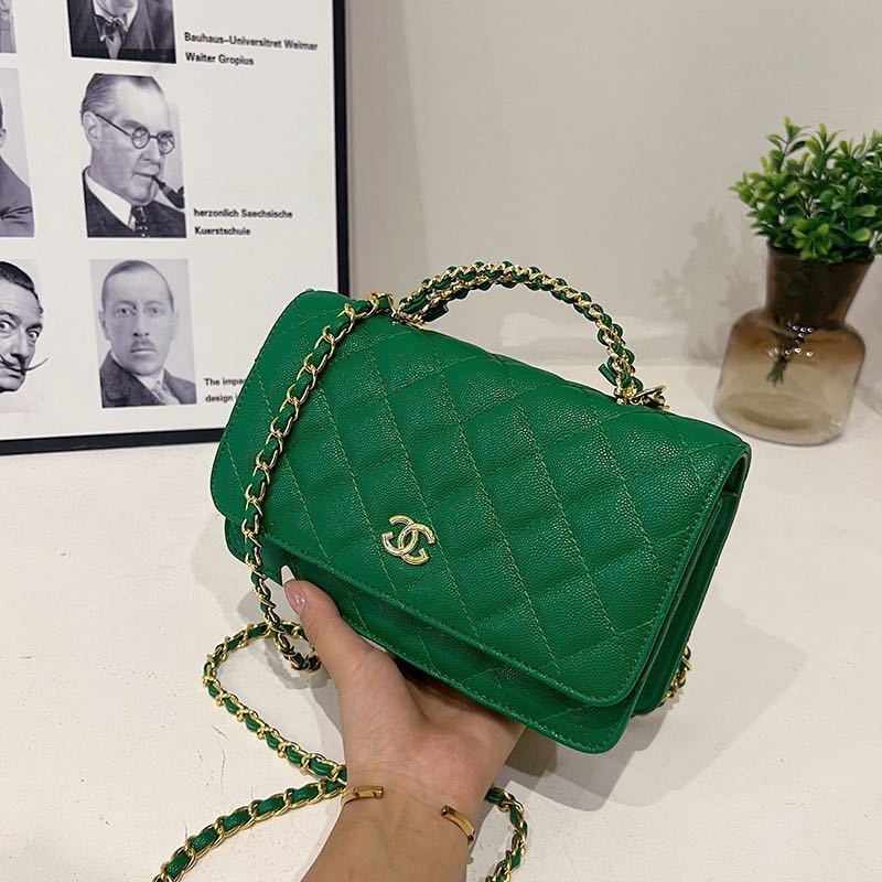 Portemonnee aan ketting Glanzend lamsleerparels goudkleurig metaal