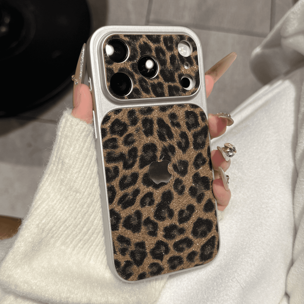 Leopard Print Glitter pouzdro na telefon — Jiskřivá ochrana s elegantním designem