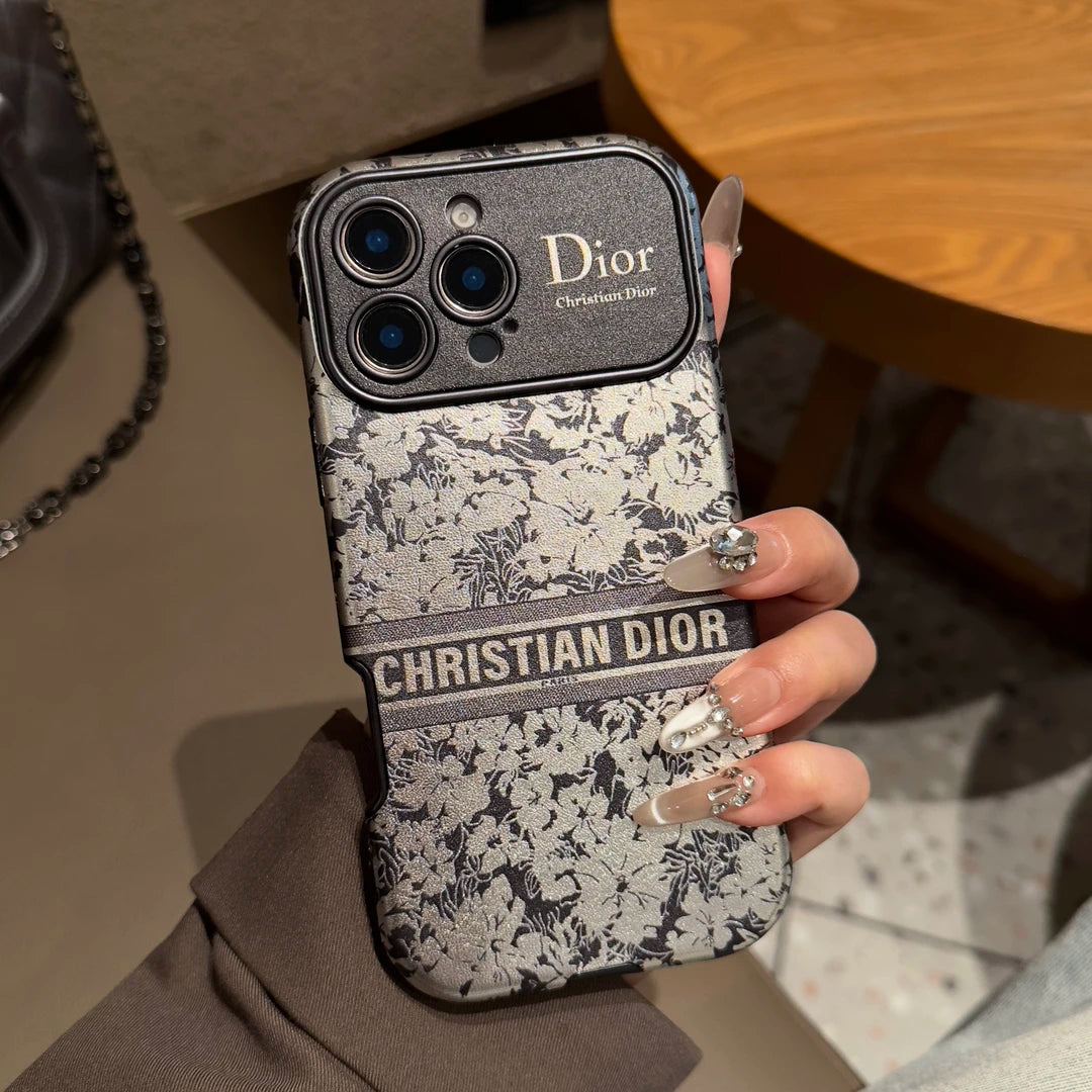 Coque iPhone au design floral chic — Protection haut de gamme avec un design élégant