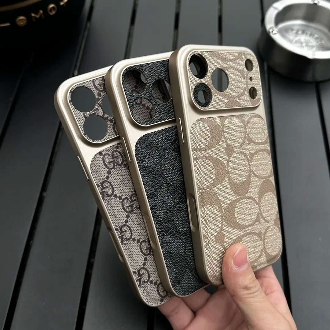 Luxe lederen telefoonhoes met patroon en schokbestendige randen
