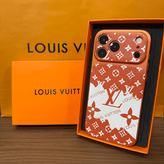 Funda de iPhone de cuero con monograma estilo ilustración