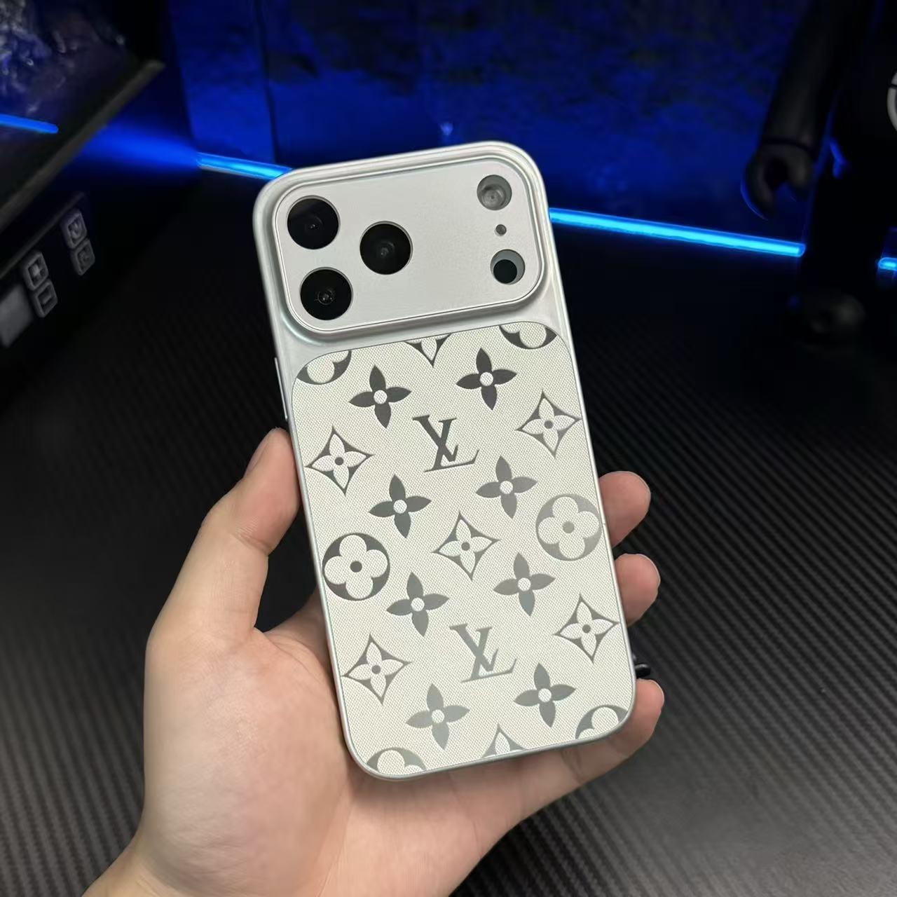 Étui de téléphone en cuir à motif monogramme de luxe avec protection complète de l'appareil photo